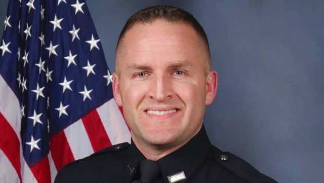 Jury selection begins for former officer charged in raid that killed Breonna Taylor - Vimarsana News