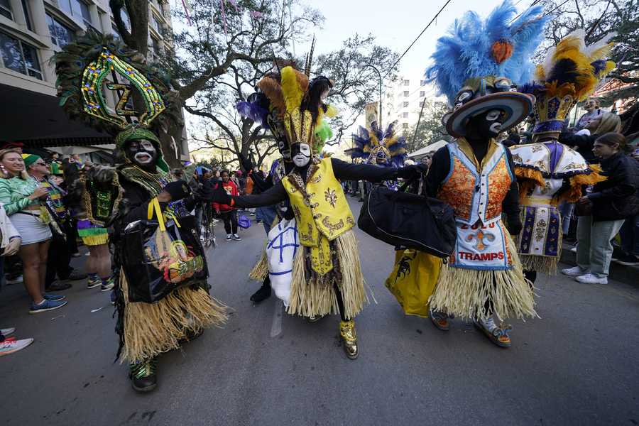 Photos Mardi Gras Celebrations In New Orleans 2022 