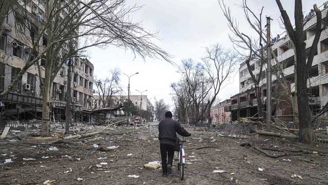 The Latest: Russian strikes hit western Ukraine as pressure remains on Kyiv - Vimarsana News