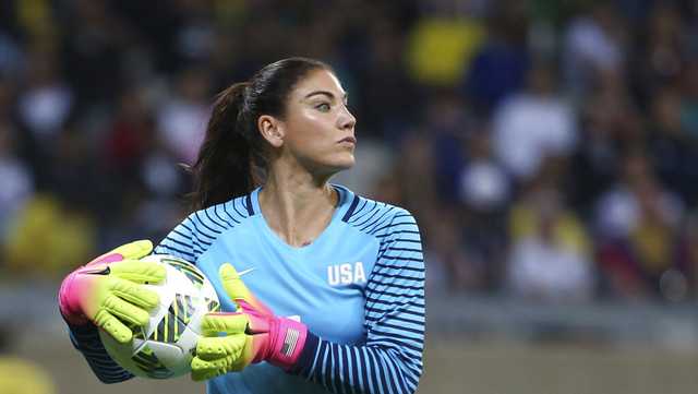 Hope Solo arrested on DWI, child abuse charges - Vimarsana News