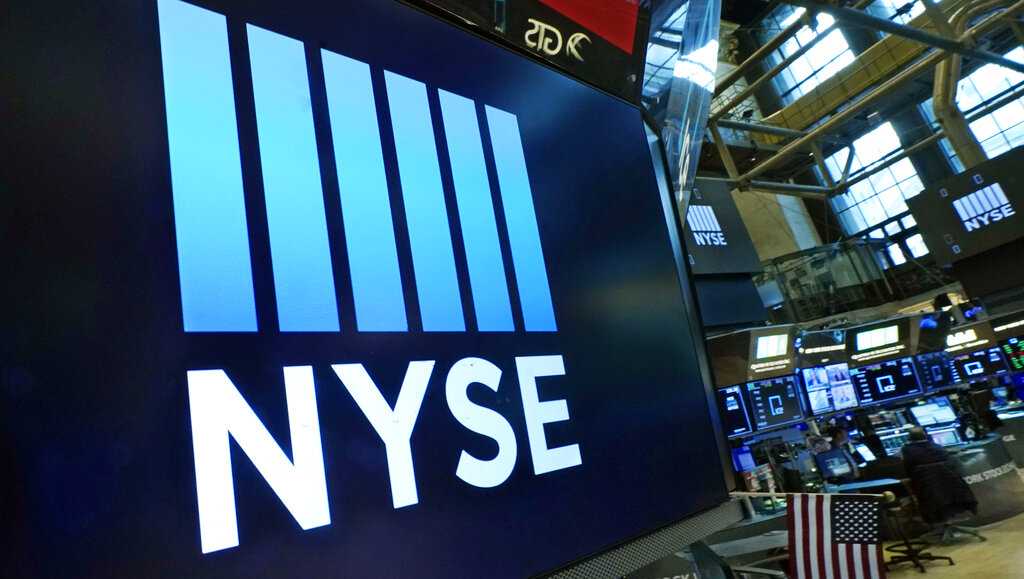 Dow plunges more than 1,000 points amid fears over higher interest rates - Vimarsana News