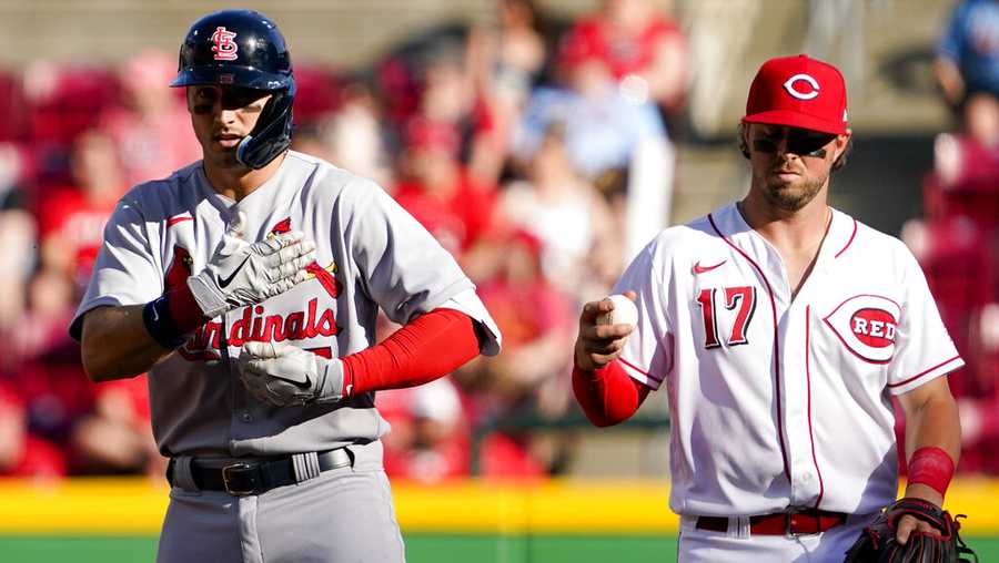 Cincinnati Reds beat Cardinals, lose Tyler Stephenson to injury