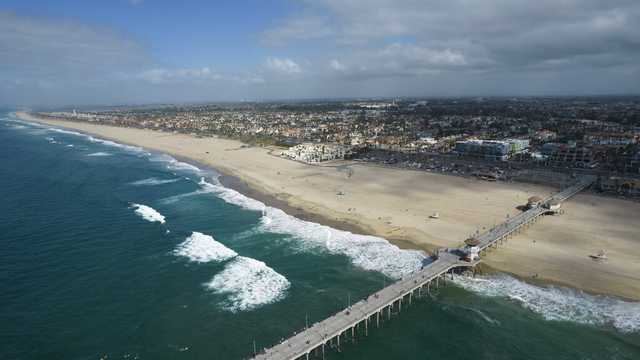 Huntington Beach coyote injures girl - Vimarsana News