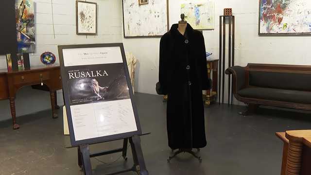 Ginsburg's tea set, coat, other items raise $800K for opera - Vimarsana News