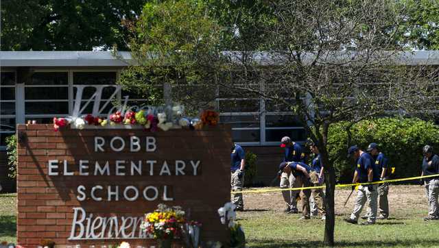 Police chief had no radio during Texas school shooting, senator says - Vimarsana News