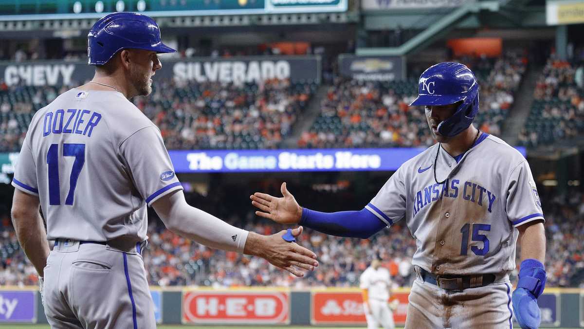 10 unvaccinated Kansas City Royals can't play in series vs
