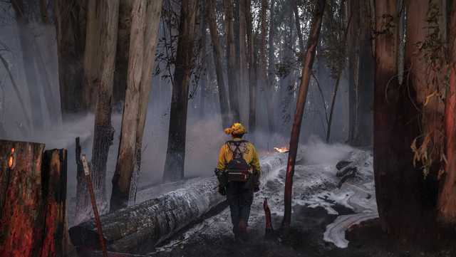 Anzar Fire Day 4: 104 acres, 70% containment - Vimarsana News