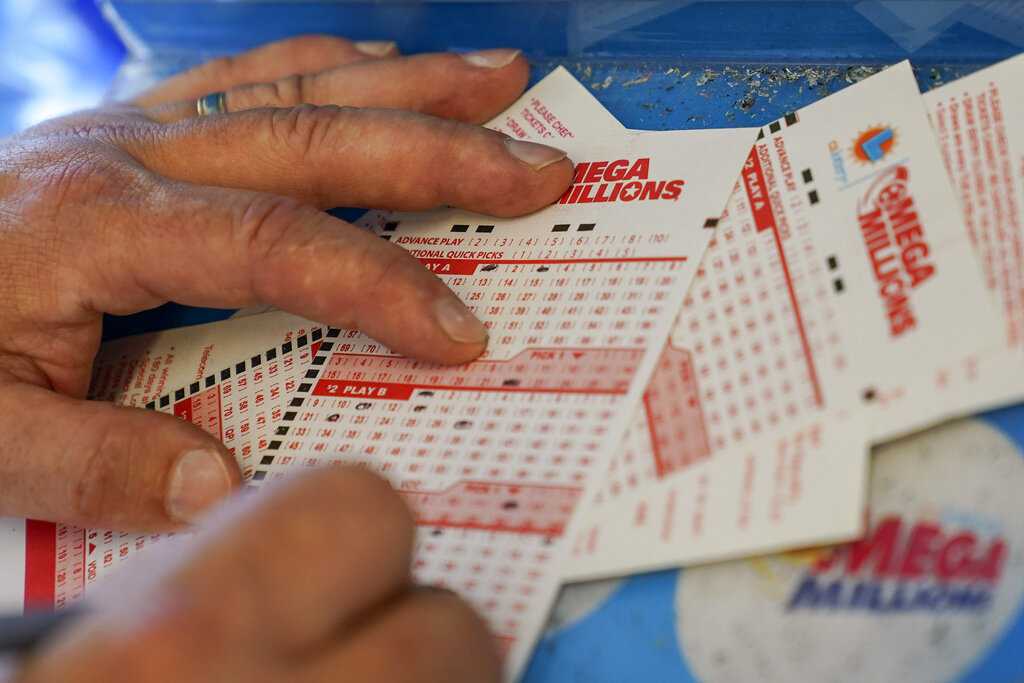 The 10 Largest Lottery Jackpots Ever Won