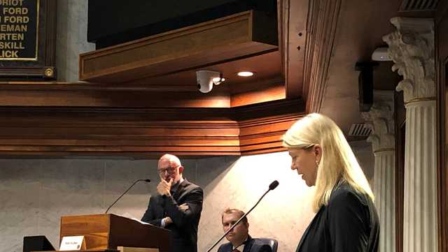 Indiana lawmakers settle on $200 for tax rebate payments for residents - Vimarsana News