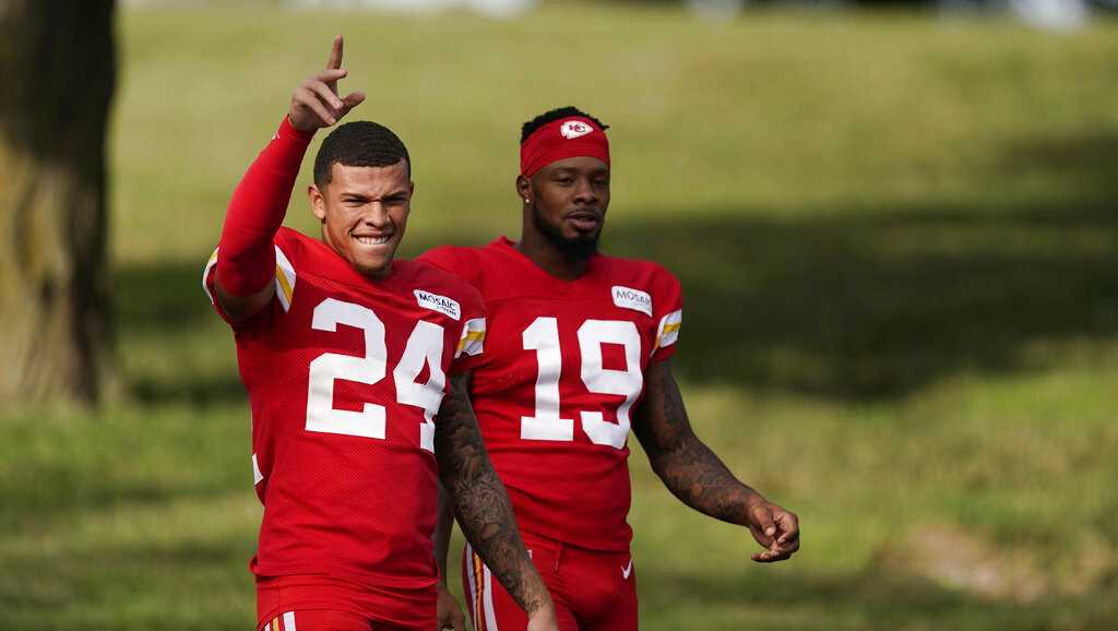 Chiefs rookie Skyy Moore not shying away from competition with veterans -  Arrowhead Pride