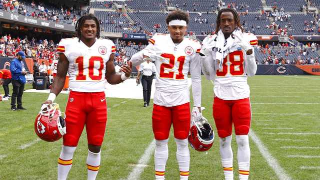 Chiefs still believe in rookie corners after rocky performances