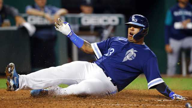 Royals catcher Salvador Perez finalist for Silver Slugger Award - Vimarsana News