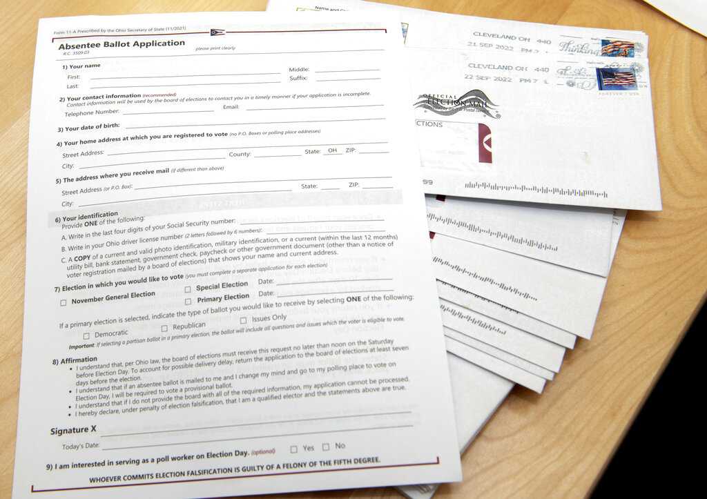 Milwaukee Election Commission reports late delivery of absentee ballots