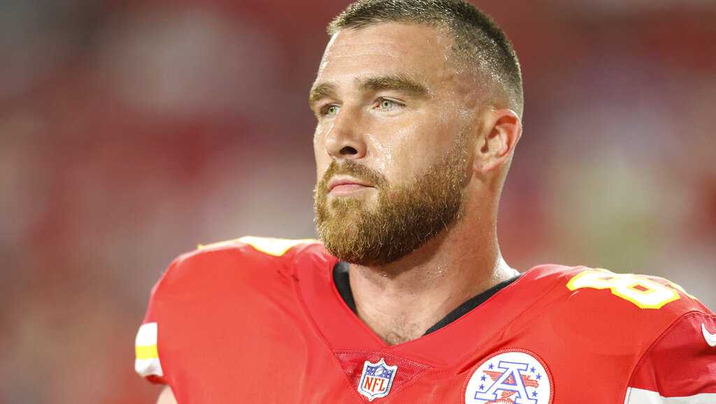 Bearcats alum Travis Kelce pledges 'transformational' gift to university