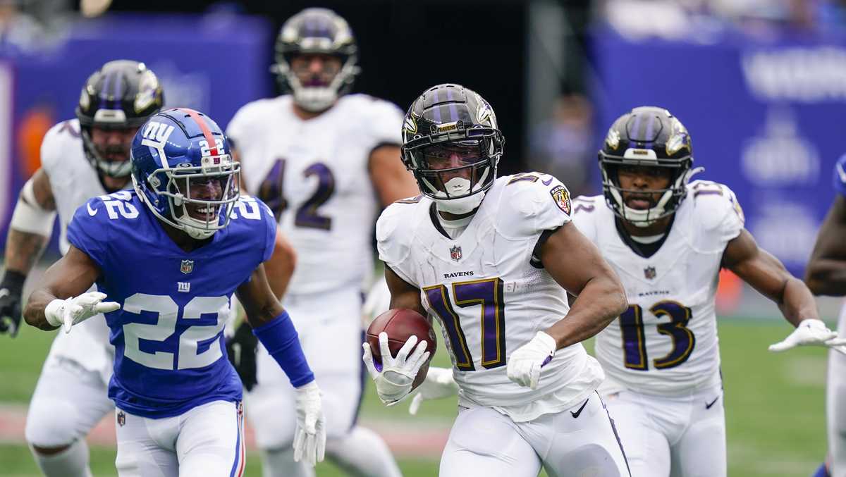 Giants rally from 10 down, top Ravens 24-20 on Barkley's run