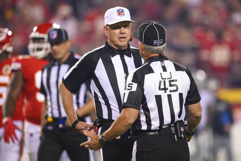 Chiefs Fans Will Recognize Officiating Crew In Super Bowl