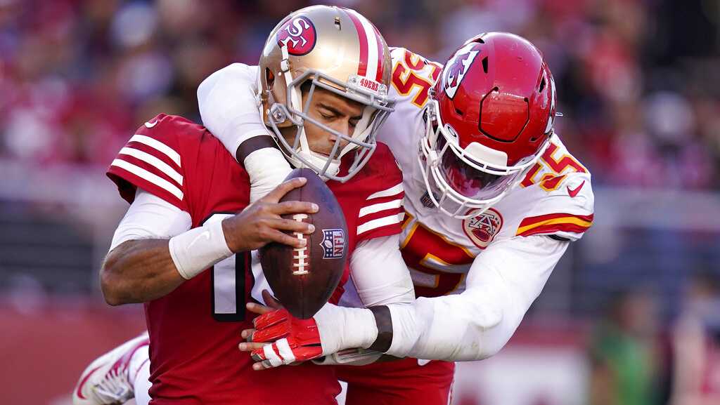 Chiefs dominate the 49ers in San Francisco
