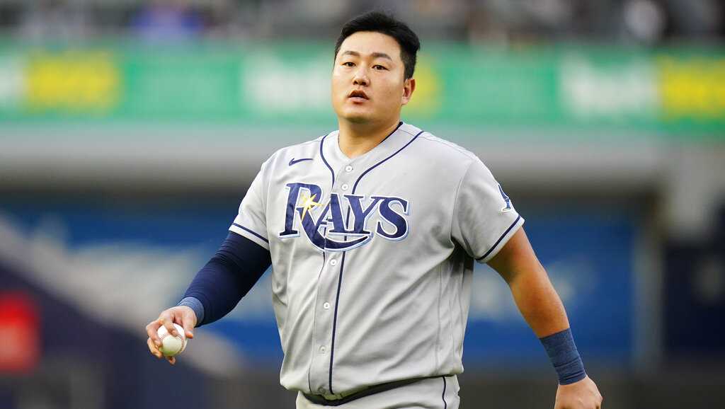 Pirates acquire Ji-Man Choi from Tampa Bay Rays