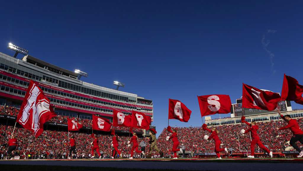 Nebraska vs. Wisconsin Tickets, parking, TV guide and more