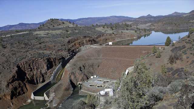 US advances largest dam demolition in history for California's Klamath River - Vimarsana News