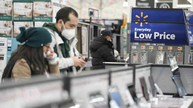 An inflation gauge tracked by the Fed slows to still-high 6% - Vimarsana News