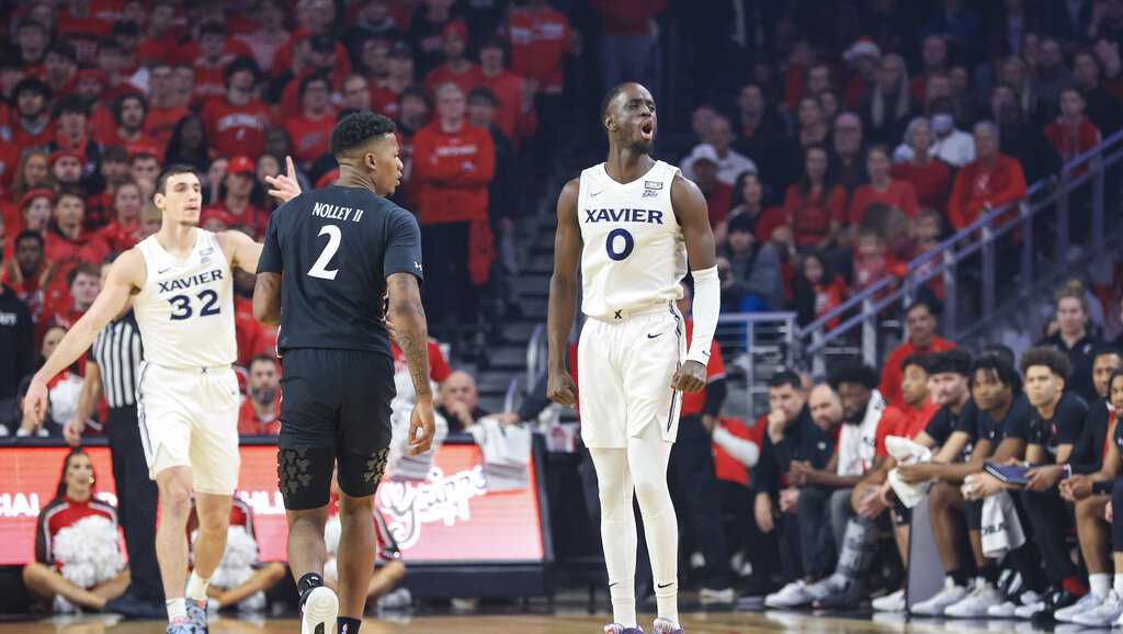 Cincinnati Erases 17-Point Deficit, But Falls to Xavier in Crosstown  Shootout - University of Cincinnati Athletics