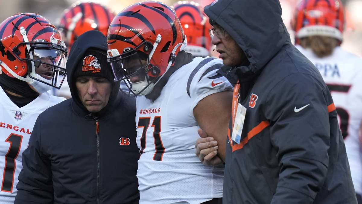 Bengals in quandary at right tackle as 4 months after knee surgery Collins  feeling 'great'