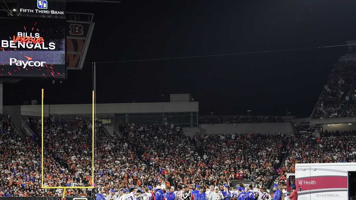 Monday's Bengals-Steelers crowd is smallest in two decades