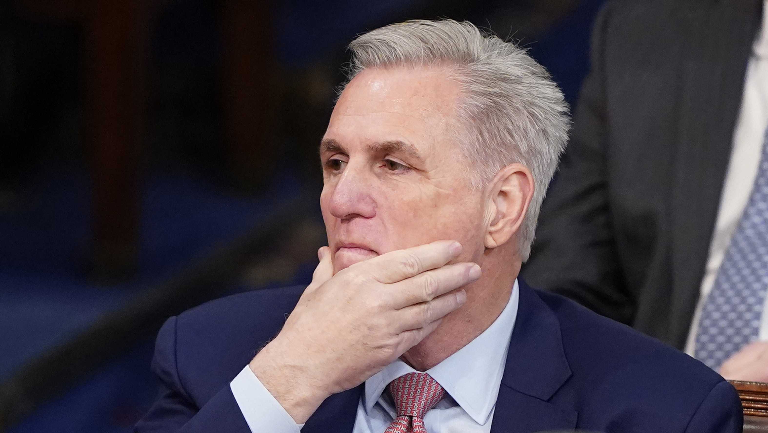 McCarthy vows to stay in speaker's race, with Trump backing - Vimarsana News