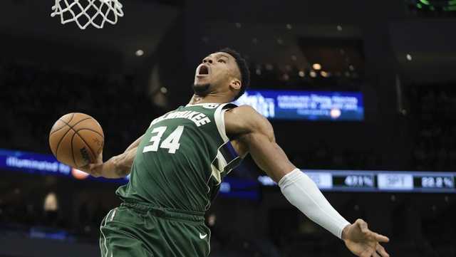 Giannis scores a career-high 55 points in one game - Vimarsana News