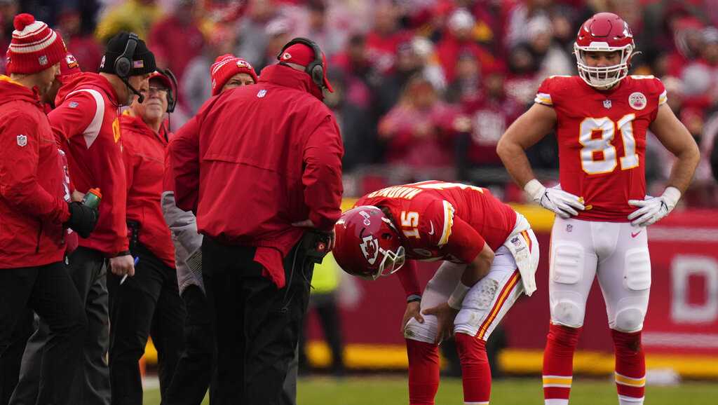 Kansas City Chiefs Make Curious Moves For AFC Championship
