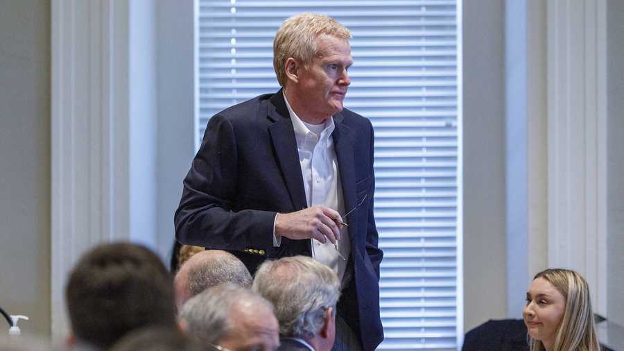 Photos Alex Murdaugh Double Murder Trial Day 1