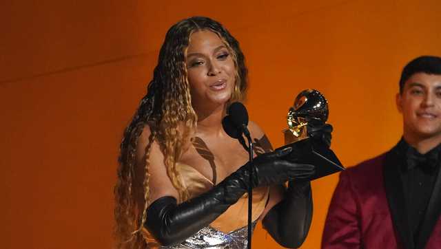 Beyoncé ties Grammys record; Bad Bunny gets crowd dancing - Vimarsana News