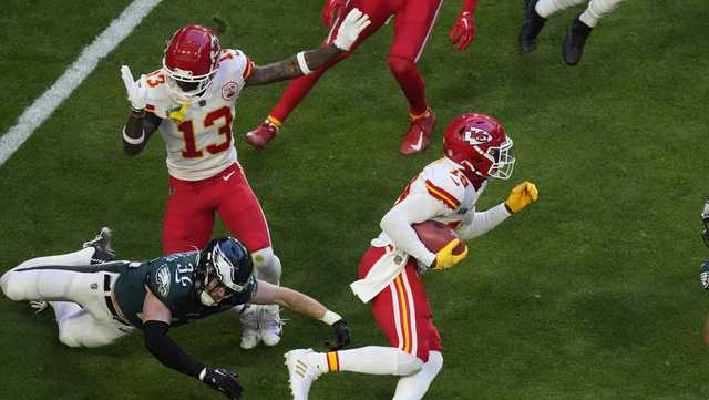 Toney Time: Chiefs wide receiver makes two huge plays in fourth quarter - Vimarsana News