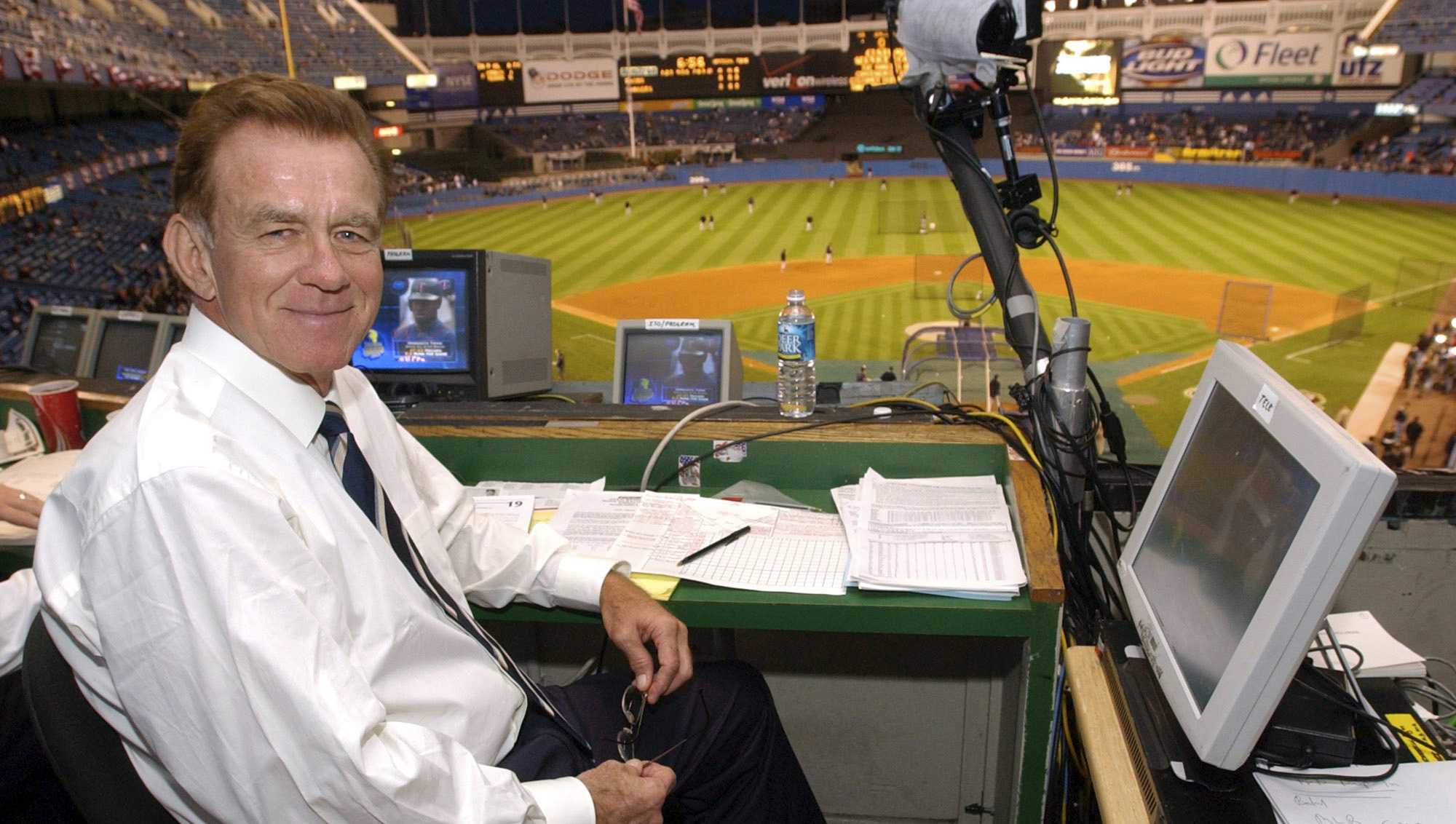 Tim McCarver, big league catcher and broadcaster, dies at 81 - Vimarsana News
