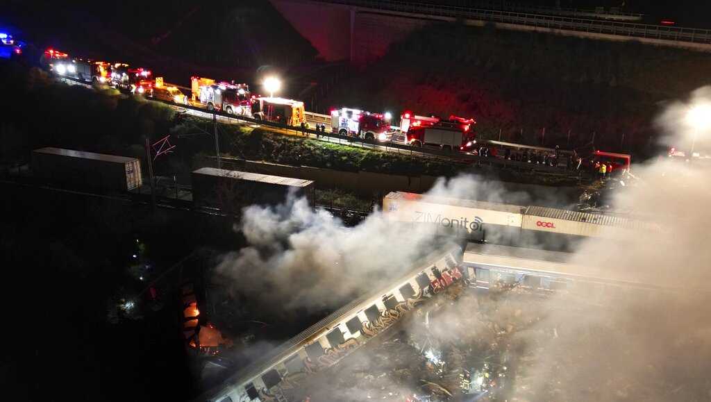 32 dead, at least 85 injured in blazing Greek train crash