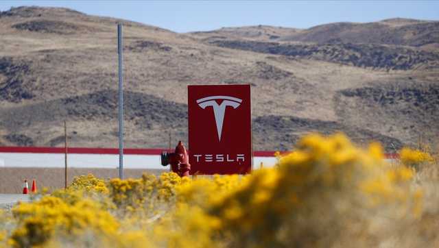 Do Tesla price cuts flag demand or tactic to boost sales? - Vimarsana News
