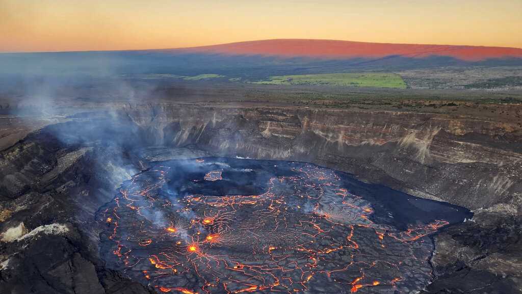 Eruption at Hawaii's Kilauea volcano stops after 61 days - Vimarsana News