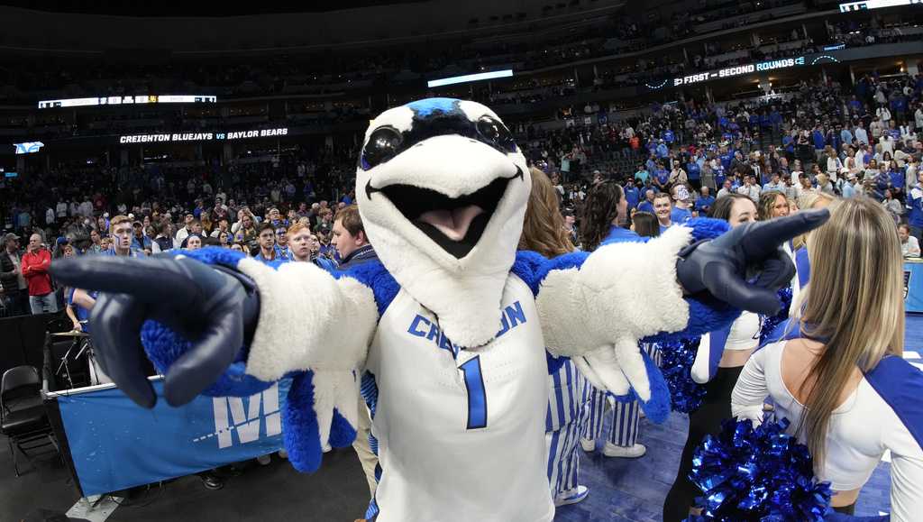 Creighton men