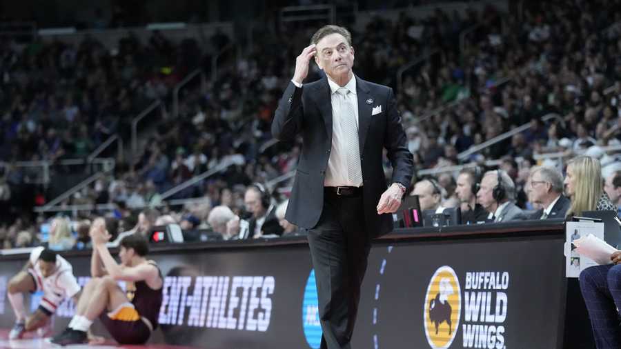 March Madness Iona head coach Rick Pitino works the bench in the first half of a first-round college basketball game against Connecticut in the NCAA Tournament, Friday, March 17, 2023, in Albany, N.Y. (AP Photo/John Minchillo)