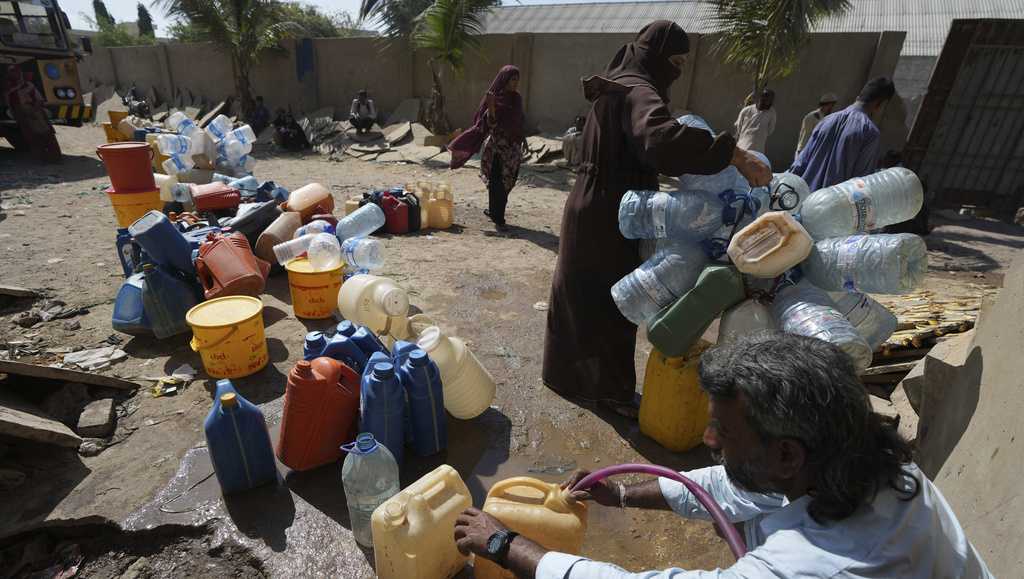 UN: 26% of world lacks clean drinking water, 46% sanitation