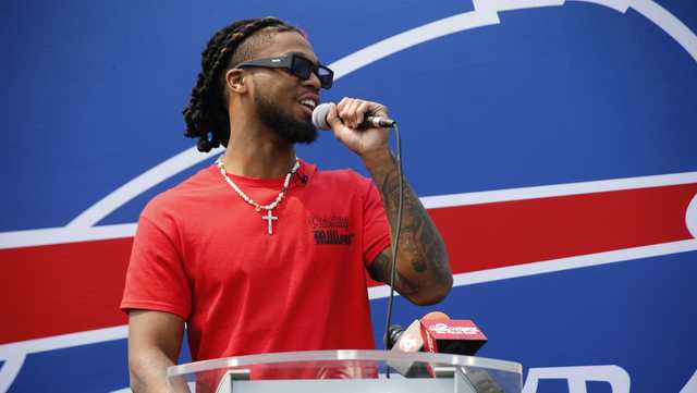 Damar Hamlin announces Cincinnati stop on his foundation's CPR Tour - Vimarsana News