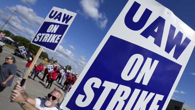 UAW threaten to expand targeted strike if no progress by Friday - Vimarsana News