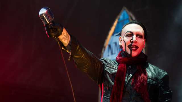 Marilyn Manson wanted for alleged assault of videographer during concert - Vimarsana News