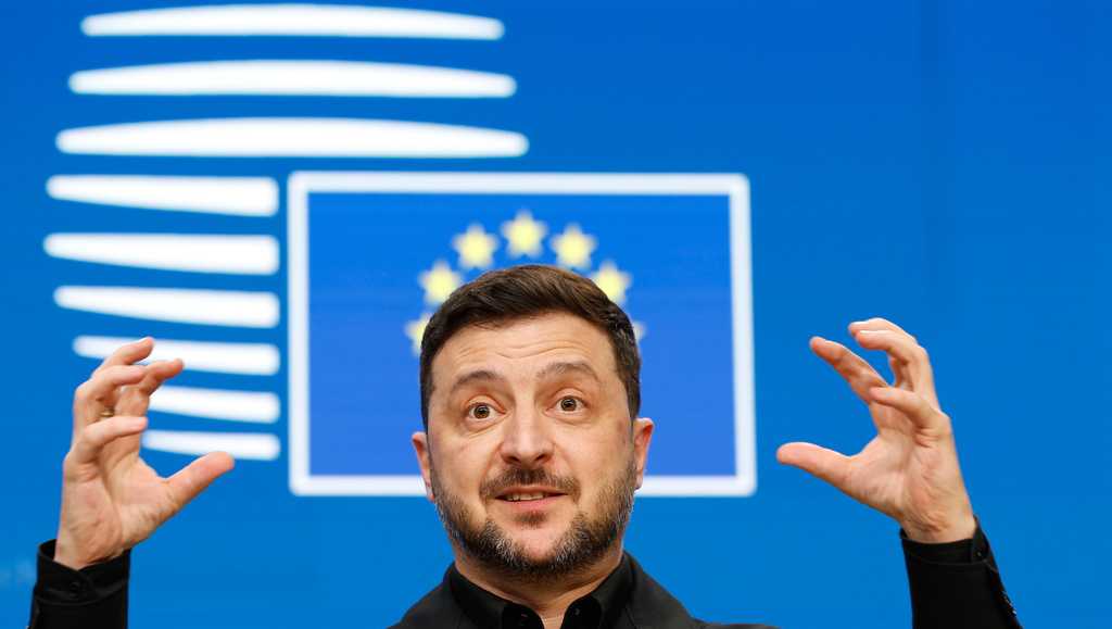 Zelenskyy says he will meet with Trump on Sunday for talks on Ukraine security guarantees