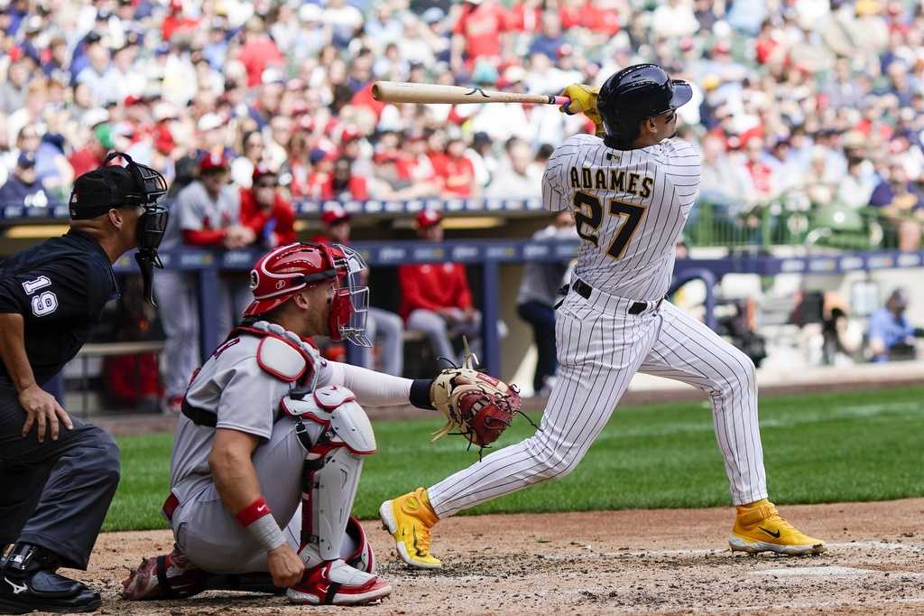 Adames Leads Brewers To 6-1 Victory Over Cardinals