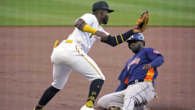 Alvarez, Tucker lead Astros past Pirates 8-2 - Vimarsana News