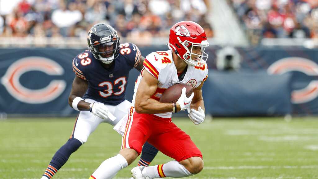 KC Chiefs sign former Buccaneers wide receiver Justin Watson