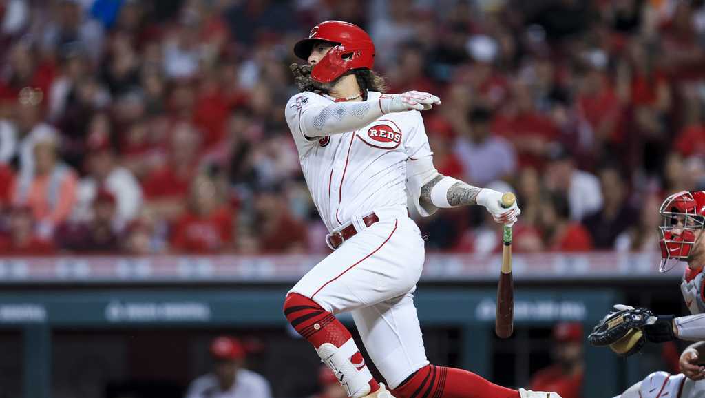 Philadelphia Phillies snap losing streak, beat Cincinnati Reds