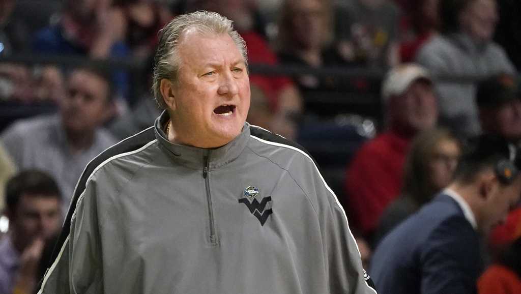 WVU basketball coach Huggins resigns after DUI arrest in Pittsburgh